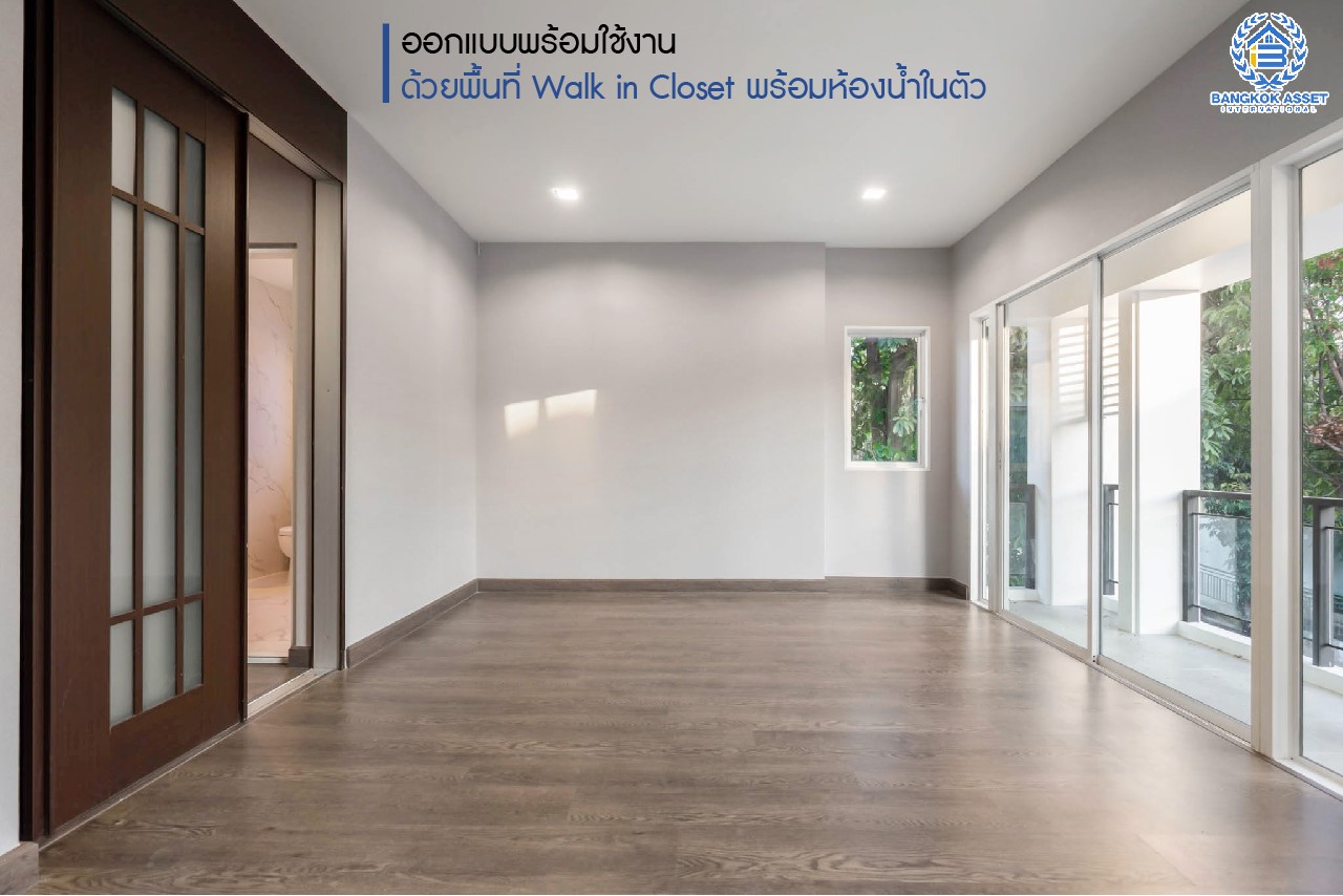 บ้านมือสองตกแต่งใหม่ ม.บางกอกบูเลอวาร์ด ราชพฤกษ์-พระราม5 หลังใหญ่ดีไซน์สุดหรู เนื้อที่ 83 ตร.ว. บนสังคมคุณภาพ SC Asset* ฟังก์ชันจัดเต็ม 4 ห้องนอน 4 ห้องน้ำ (ห้องนอนชั้นล่างพร้อมห้องน้ำในตัว) 2 ที่จอดรถ บนทำเลติดถนนราชพฤกษ์ ใกล้วงเวียนพระรามห้า ,ทางด่วนศรีรัช และเพียง 10 ถึงรถไฟฟ้า "สถานีบางรักใหญ่"